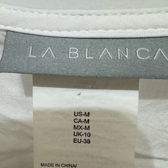 La Blanca White Crochet Swim Romper Size Medium - Picture 4 of 5